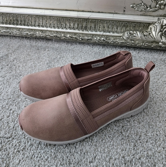 Skechers Be-Cool - Classy Step. Mauve. Size 9. New.Show you care while staying - Picture 3 of 6